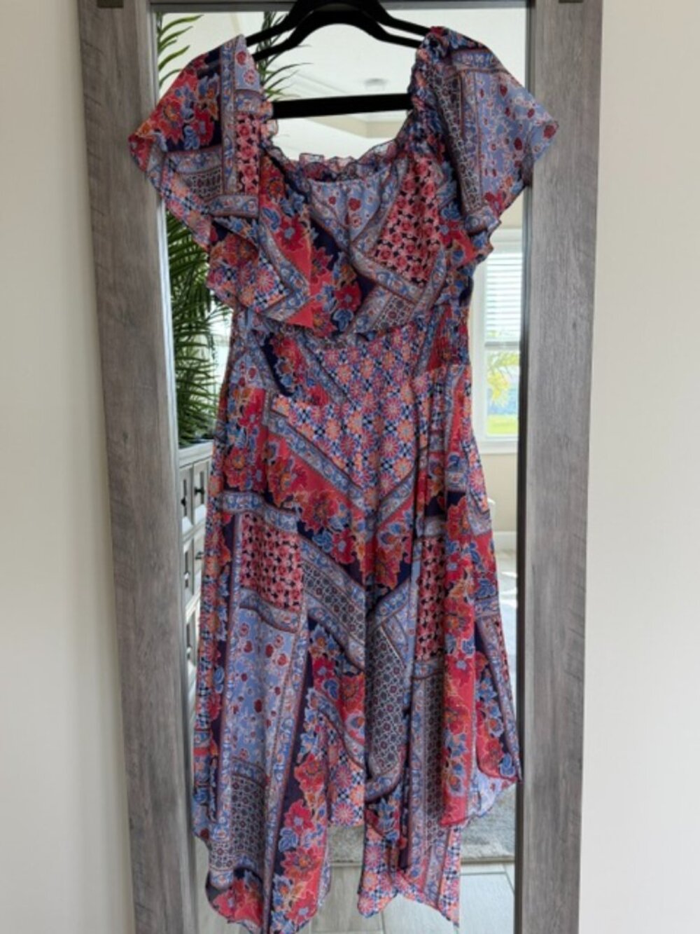 Rabbit Rabbit Rabbit Off-Shoulder Handkerchief Hem Midi Dress 🌺💜🌸 Size 16 EUC